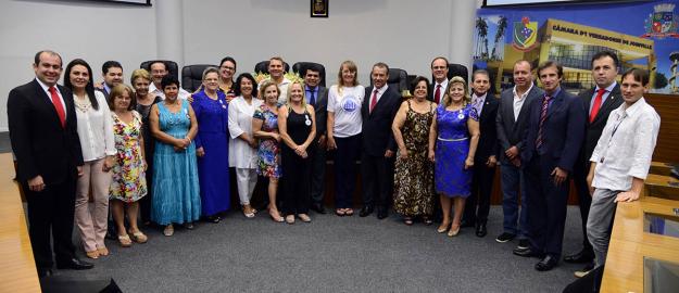 Vice-coordenadora da UFADVILLE é homenageada na Câmara de Vereadores de Joinville Vice-coordenadora da UFADVILLE é homenageada na Câmara de Vereadores de Joinville