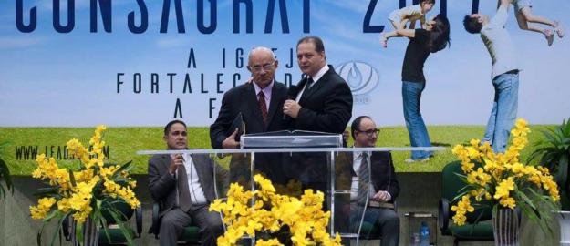 Consagrai 2017 – A igreja fortalecendo a família Consagrai 2017 – A igreja fortalecendo a família