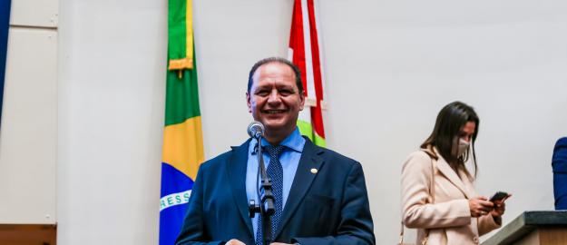 ALESC presta homenagem pelos 90 anos das Assembleias de Deus em SC ALESC presta homenagem pelos 90 anos das Assembleias de Deus em SC