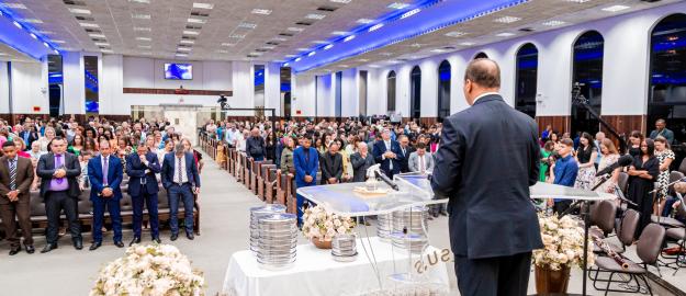 Assembleia Geral e apresentação de Diretorias marcam culto de Santa Ceia Assembleia Geral e apresentação de Diretorias marcam culto de Santa Ceia