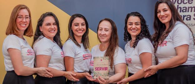 Novidade: UFADVILLE publica "Chamadas para Servir", seu primeiro livro, dedicado às mulheres 