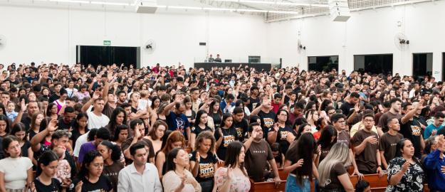 Centenas de jovens são impactados pelo Espírito Santo no "Aviva UMADJO" Centenas de jovens são impactados pelo Espírito Santo no "Aviva UMADJO"