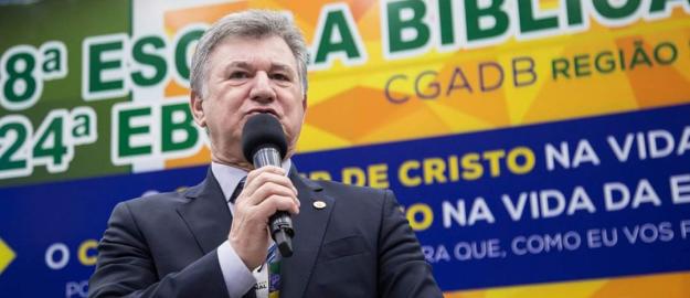 Presidente da CGADB ministra na abertura da 8ª EBN em Joinville/SC Presidente da CGADB ministra na abertura da 8ª EBN em Joinville/SC