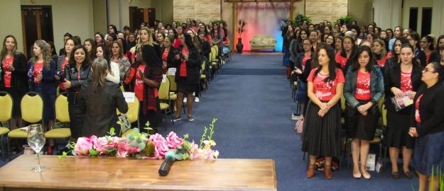 Centenas de mulheres participam dos Retiros Regionais da UFADVILLE Centenas de mulheres participam dos Retiros Regionais da UFADVILLE