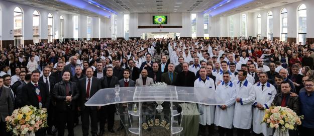 Conversões e grande mover espiritual marcam Batismo de 240 novos membros na IEADJO Conversões e grande mover espiritual marcam Batismo de 240 novos membros na IEADJO