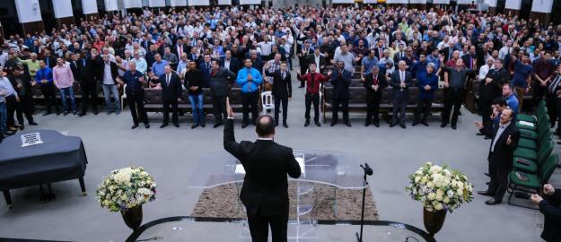 Presença de Deus é marcante em última reunião de obreiros de 2019 na IEADJO 