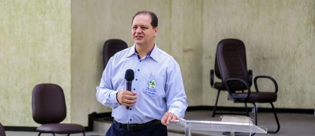 "É preciso nos dedicarmos ainda mais em oração", afirma Pastor Sérgio Melfior "É preciso nos dedicarmos ainda mais em oração", afirma Pastor Sérgio Melfior