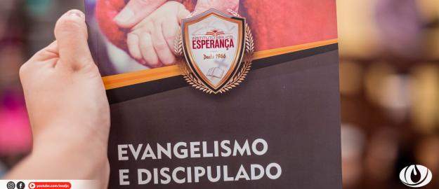 Lançamento: Livro “Evangelismo e Discipulado”; um manual completo para a prática do ide de Cristo Lançamento: Livro “Evangelismo e Discipulado”; um manual completo para a prática do ide de Cristo