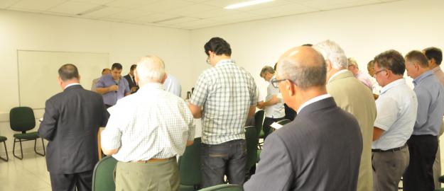 Joinville hospeda reunião de pastores do Litoral Norte Joinville hospeda reunião de pastores do Litoral Norte