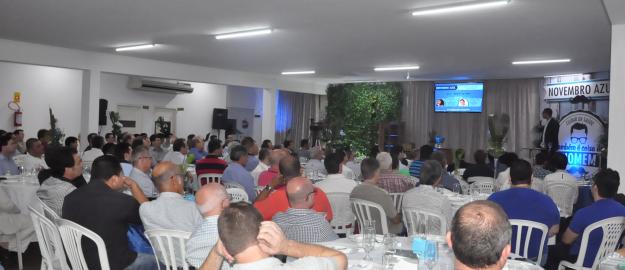 Novembro Azul: Cuidar da Saúde também é coisa de Homem Novembro Azul: Cuidar da Saúde também é coisa de Homem