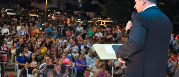Cruzada Abençoando Joinville completa cinco anos Cruzada Abençoando Joinville completa cinco anos