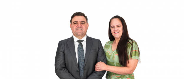 Anderson Nunes de Oliveira e Lydia Ribeiro de Oliveira.