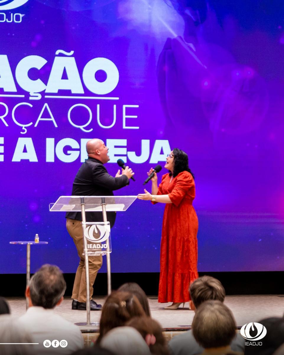 12 Dias de Clamor: Idade de Ouro e Grupo Familiar Esperança participam do nono Clamor