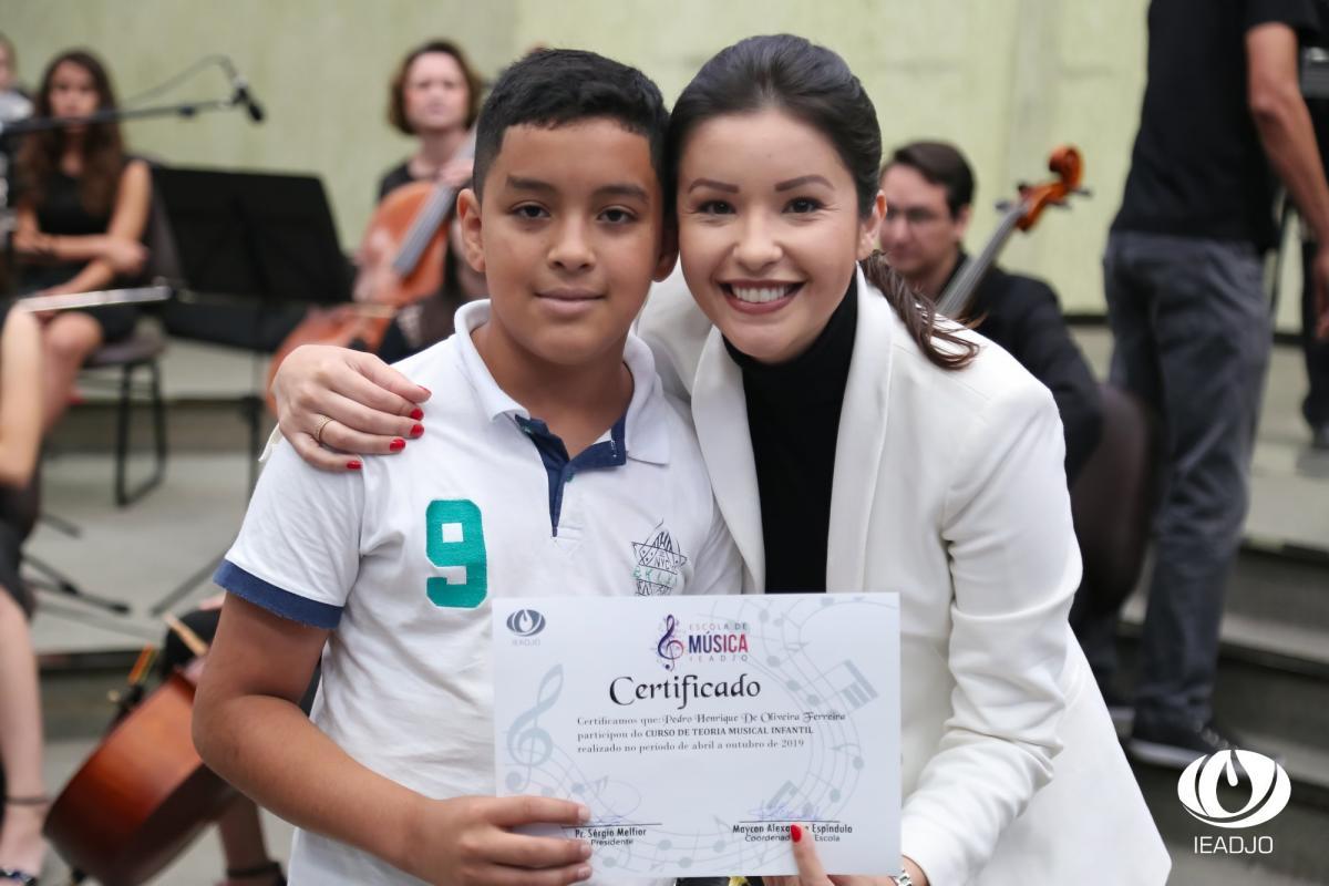 Audição e entrega de certificados encerra Ano Letivo da Escola de Música da IEADJO 2019