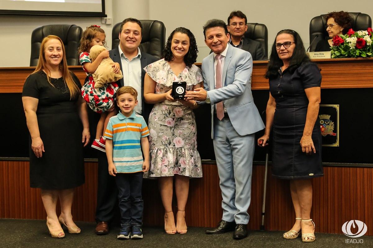 Homenagem: Janaina Melfior recebe Medalha de Mérito Mulher Cidadã Joinvilense - Março 2020