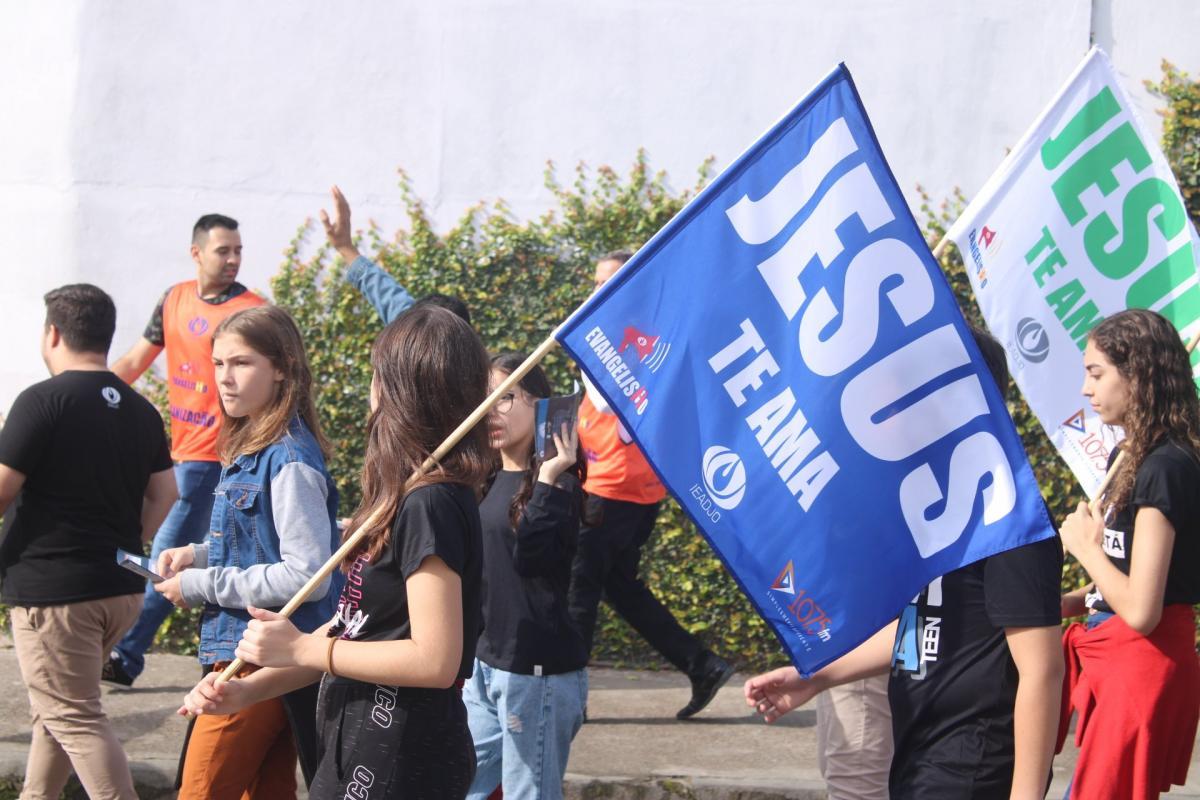 mes-global-de-evangelizacao-encerra-com-caminhada-pela-vida-maio-2022-01.jpg