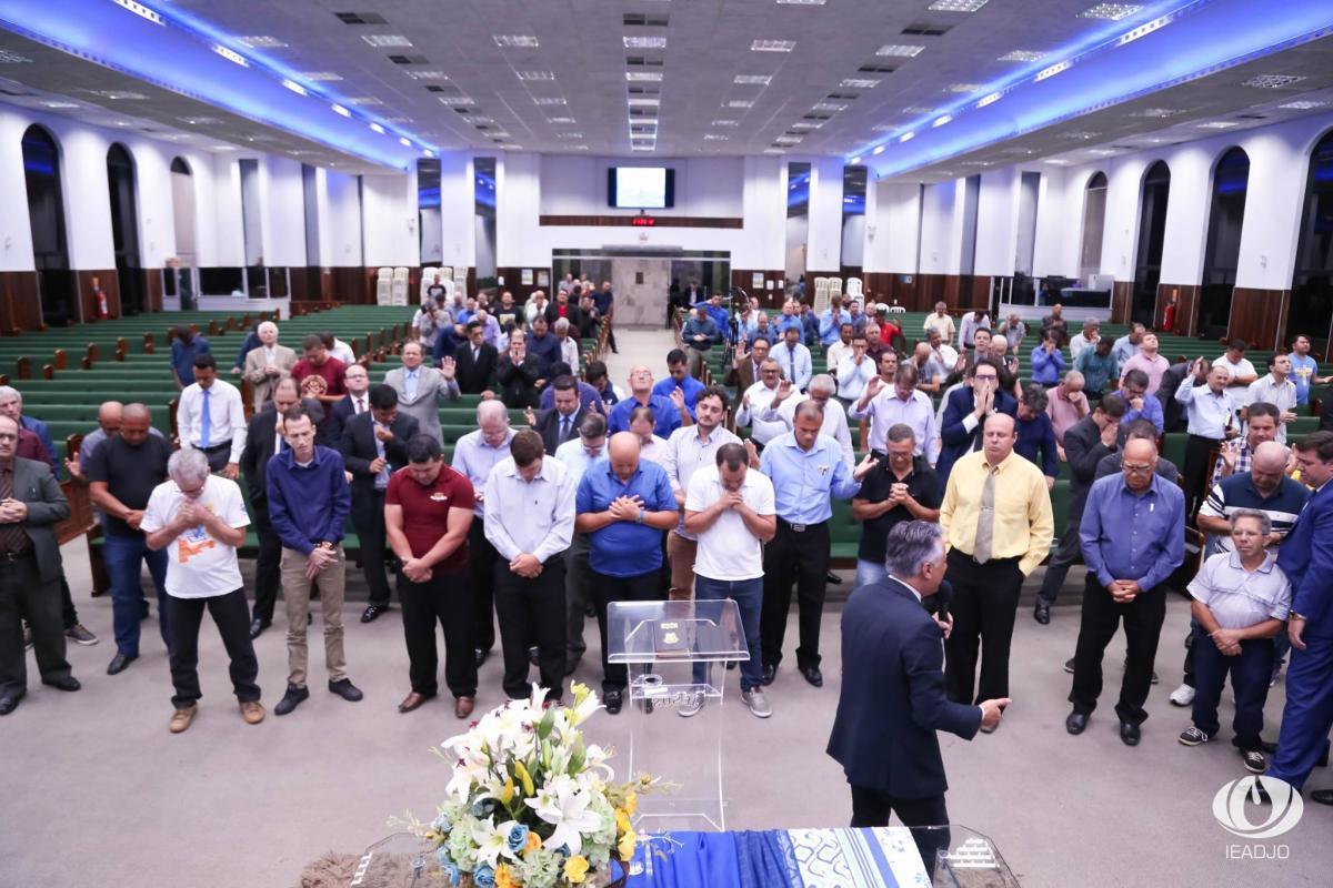 NOVEMBRO AZUL 2018: Homem saudável no Corpo e na Alma