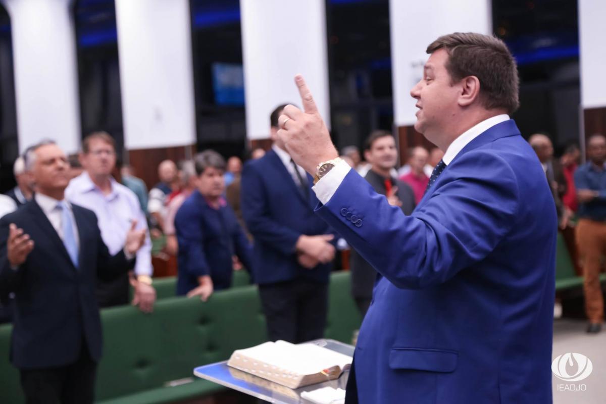 NOVEMBRO AZUL 2018: Homem saudável no Corpo e na Alma