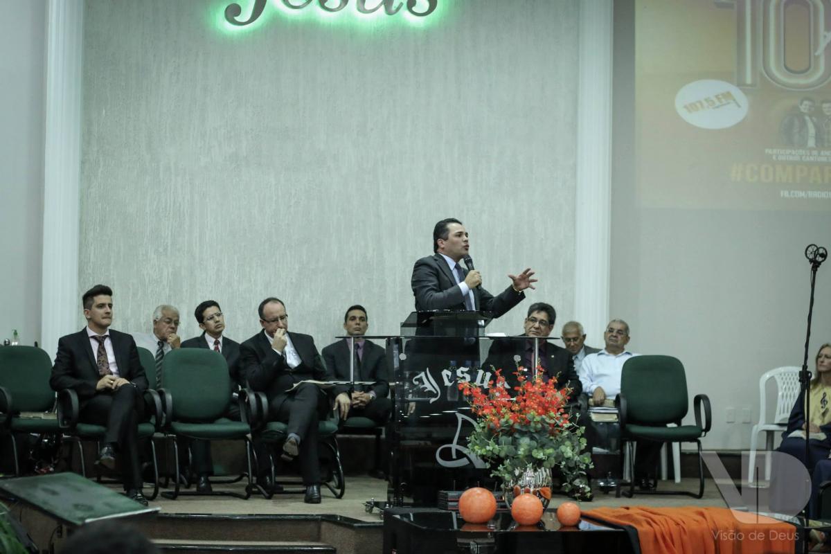 Segundo Culto de Ação de Graças dos 10 anos da Rádio 107,5 - 2015