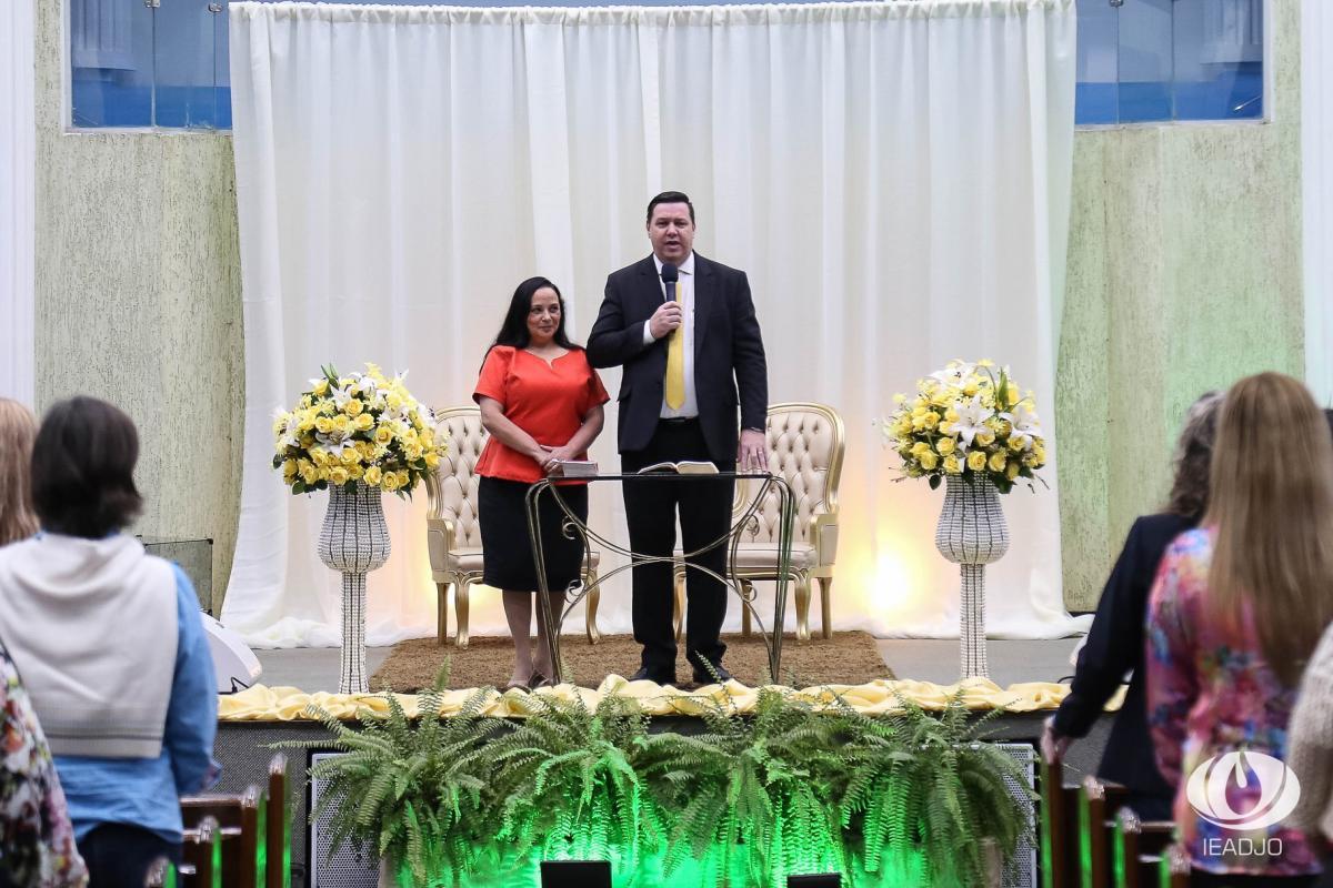 Mulheres participam de palestra sobre Setembro Amarelo na IEADJO 2019